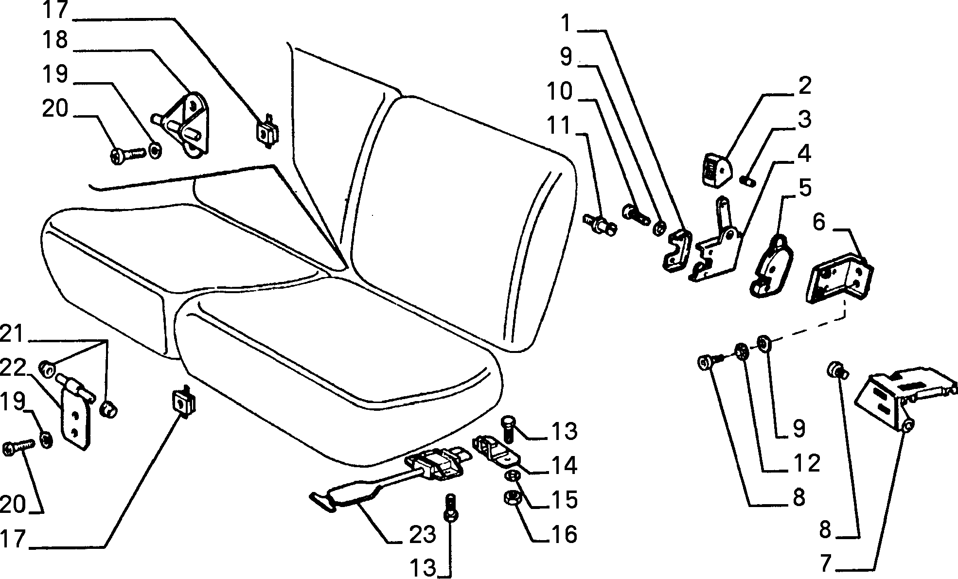 70613/01 REAR SEAT